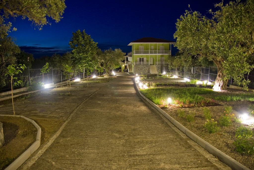 Apartamento Olivegrove House Vourvourou Exterior foto