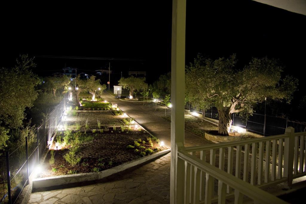 Apartamento Olivegrove House Vourvourou Exterior foto