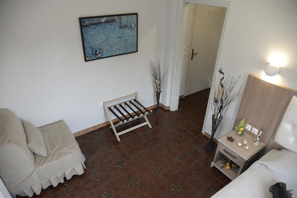 Apartamento Olivegrove House Vourvourou Exterior foto